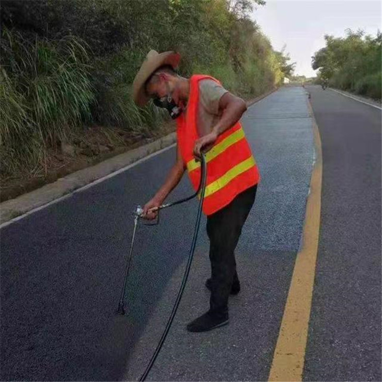 湖南 彩色防滑路面的底涂是保障路面附着力